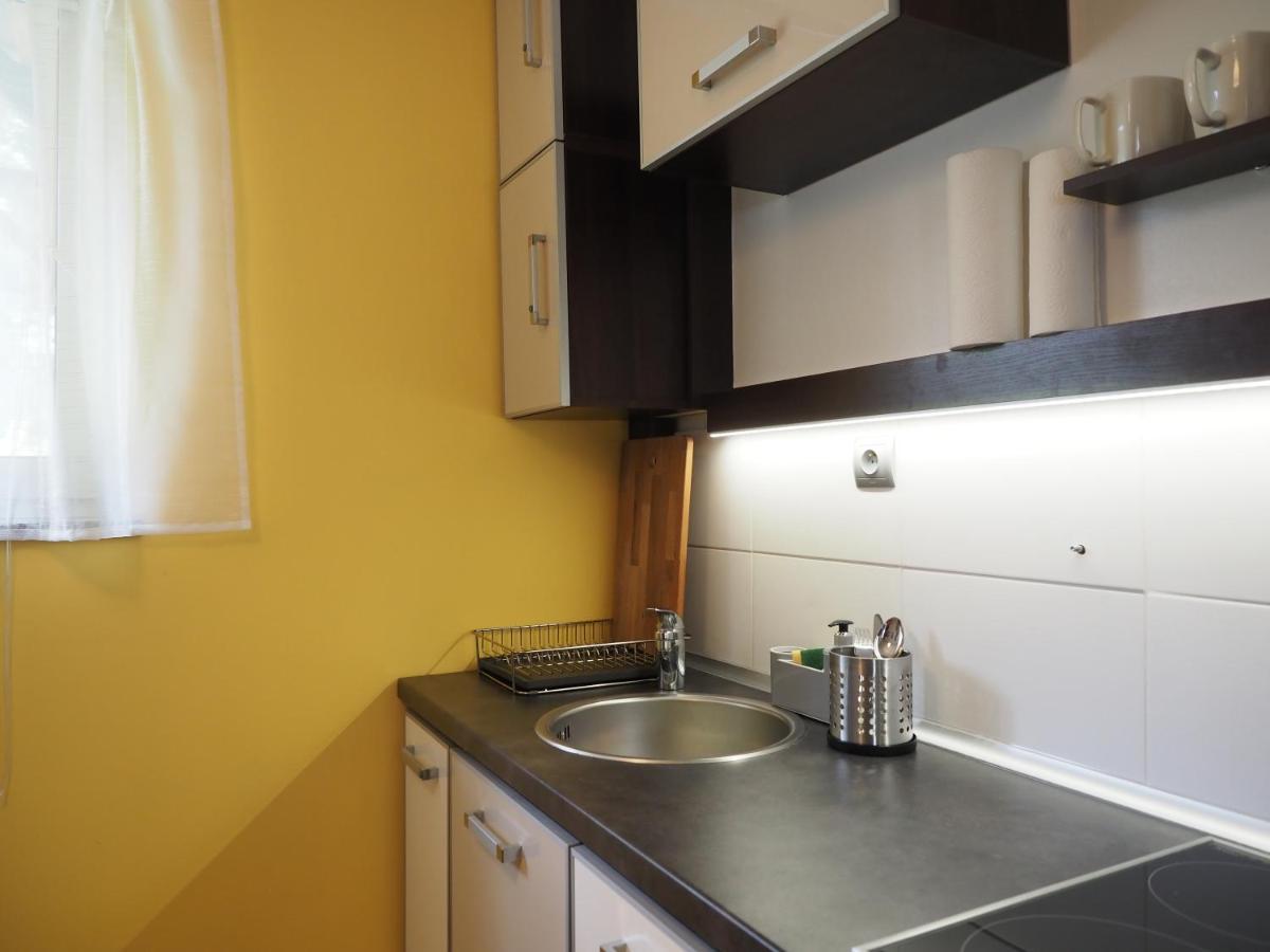 Adobe Apartment - Przytulny I Free Parking วรอตซวาฟ ภายนอก รูปภาพ