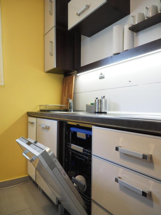 Adobe Apartment - Przytulny I Free Parking วรอตซวาฟ ภายนอก รูปภาพ